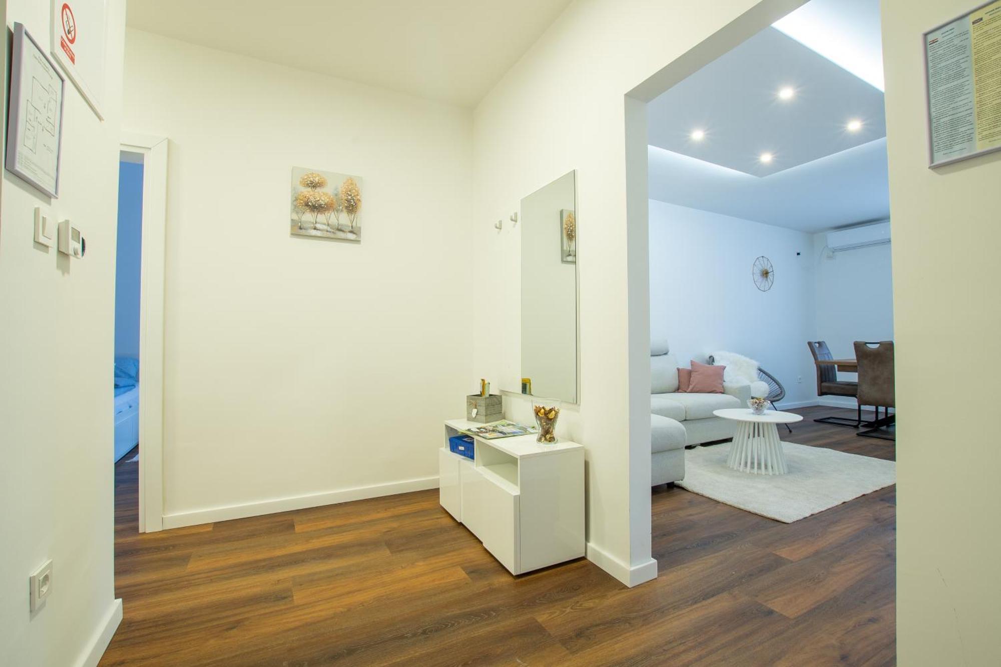 Apartman Valentina - Self Check In And Check Out Otocac Luaran gambar