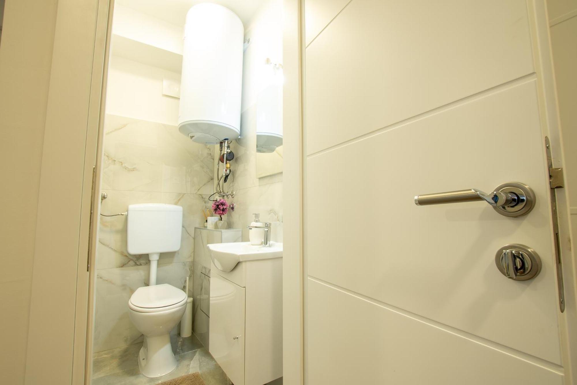 Apartman Valentina - Self Check In And Check Out Otocac Luaran gambar